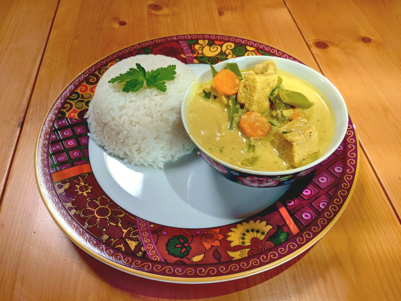 Curry de tempeh aux légumes